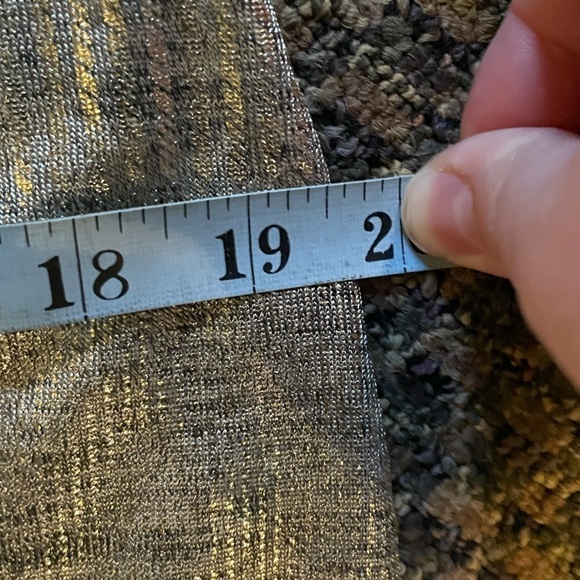 Metallic Gold Lined Formal Dress from Jessica Howard - Picture 9 of 9